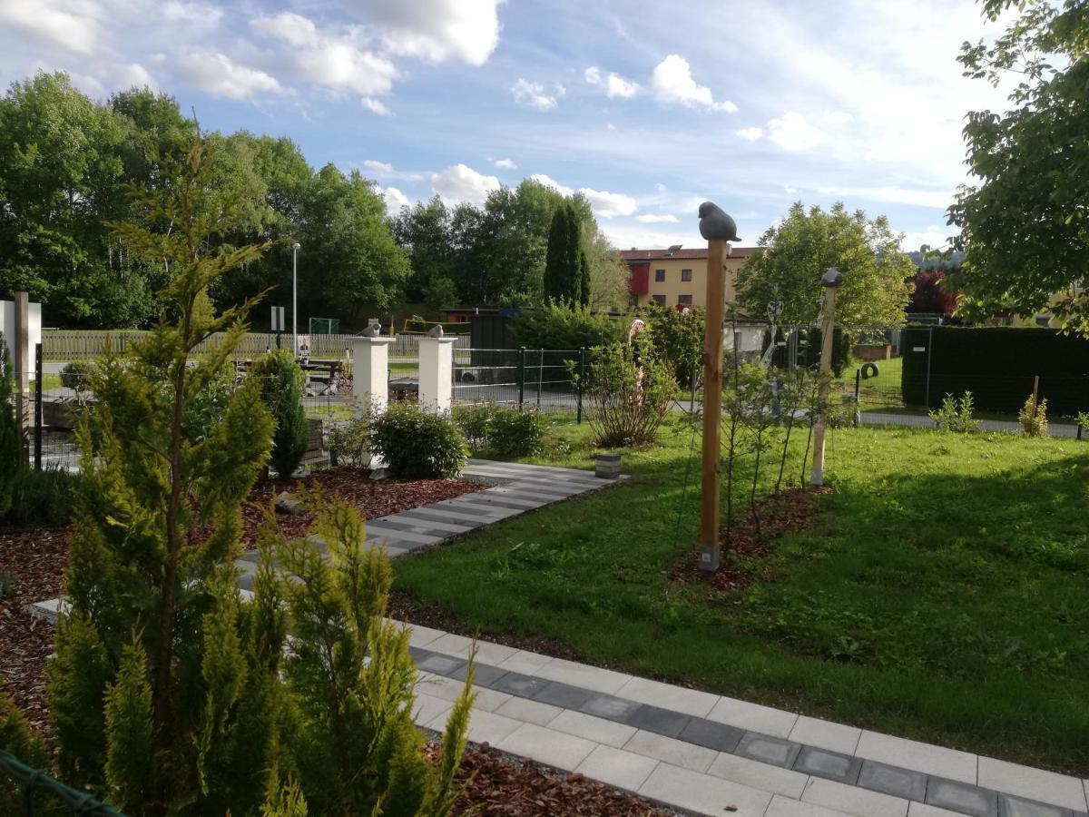 Haus Mit Garten Familie Pabst Maria Lankowitz Buitenkant foto